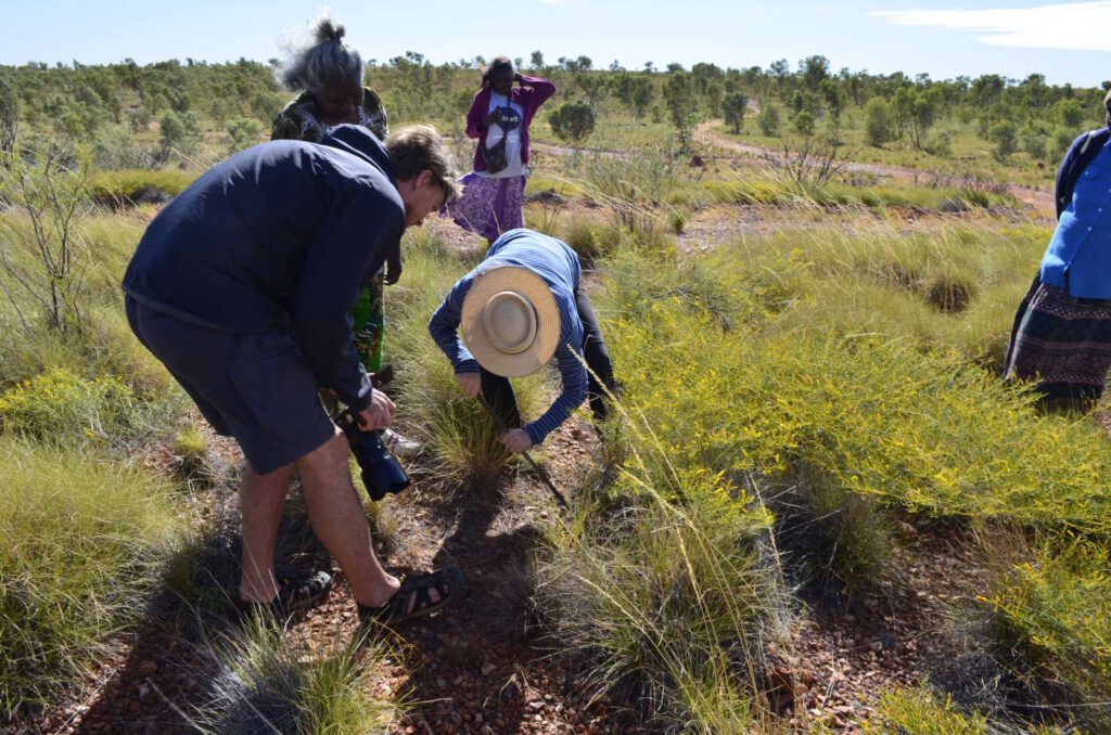 Stephen working with some of the ladies
